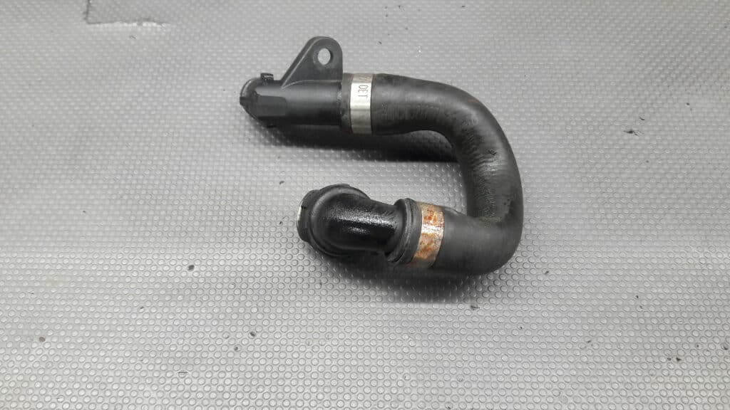 7530923 przewod waz rura wody BMW E90 E87 05-09r 3.0 D