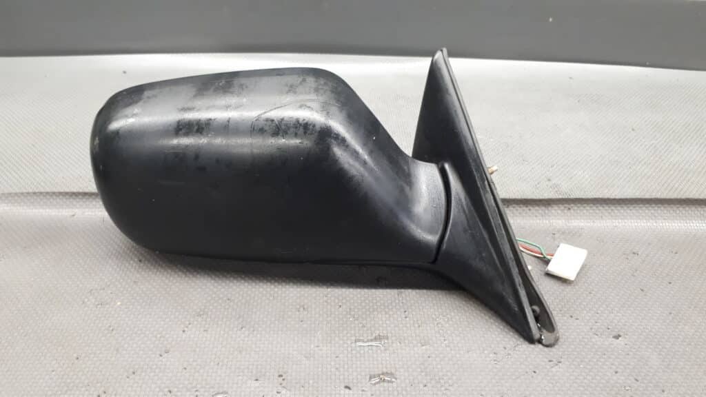 Lusterko prawe Daihatsu Charade IV 3PIN 2000r CZARNE EU