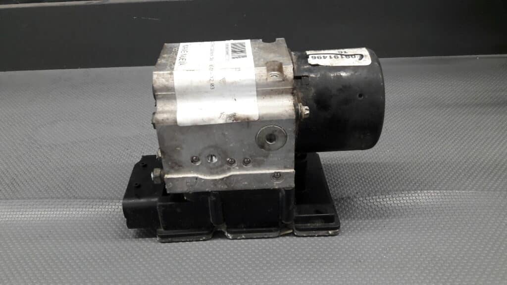 54084676A Pompa ABS Opel Vectra C Berlina 2,2