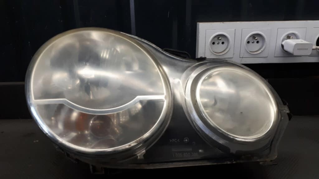 6q1941008m Reflektor prawy VW Polo IV 01-05