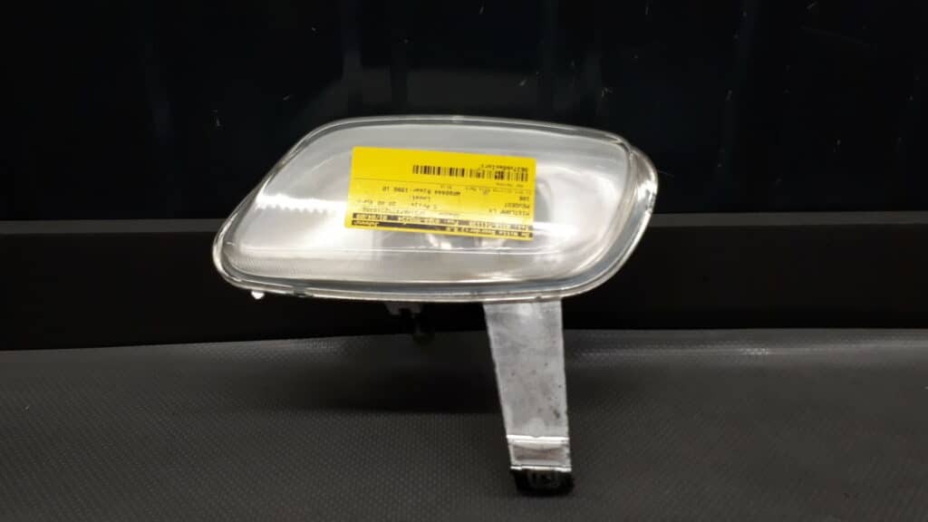 66918950 halogen lewy Peugeot 106