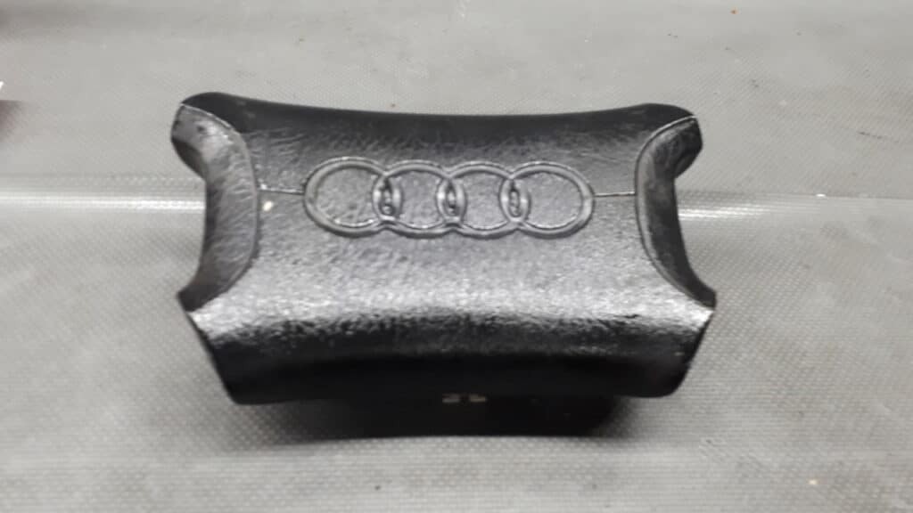443951525H poduszka powietrzna kierownicy Audi 80