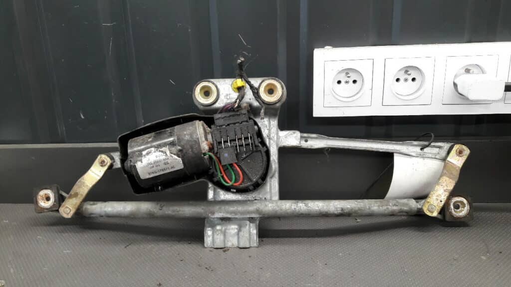 97KG-17B571-AC Mechanizm wycieraczek przód Ford KA I