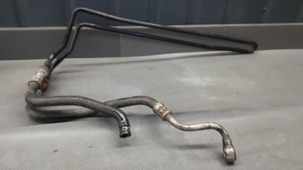 Chłodnica oleju BMW e60