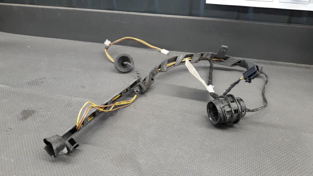 09165406 Wiązka drzwi prawy przód Opel Corsa C