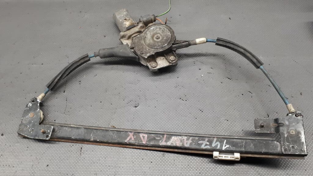 Mechanizm Szyby Prawy Przod Alfa Romeo 147