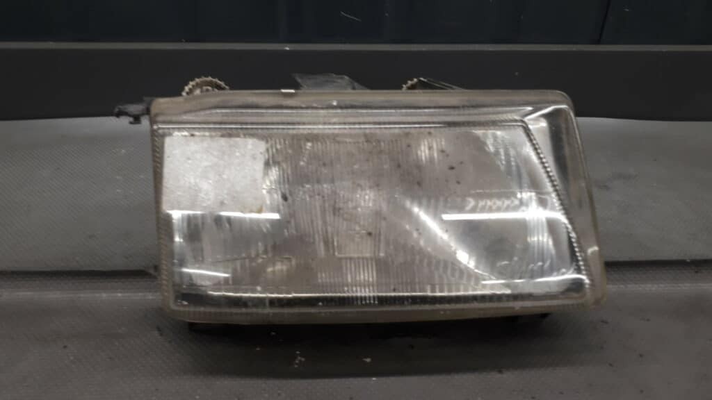 6K1941010Q Reflektor prawy Seat Ibiza I 1995r