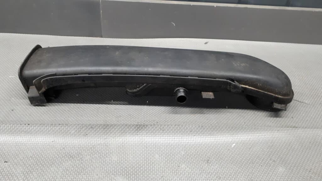 A1111402512 rura dolot powietrza Mercedes W202 1.8B