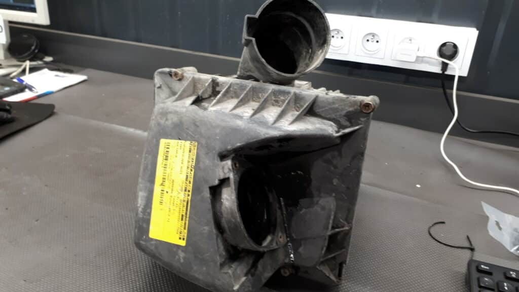 46785135 obudowa filtra powietrza fiat multipla