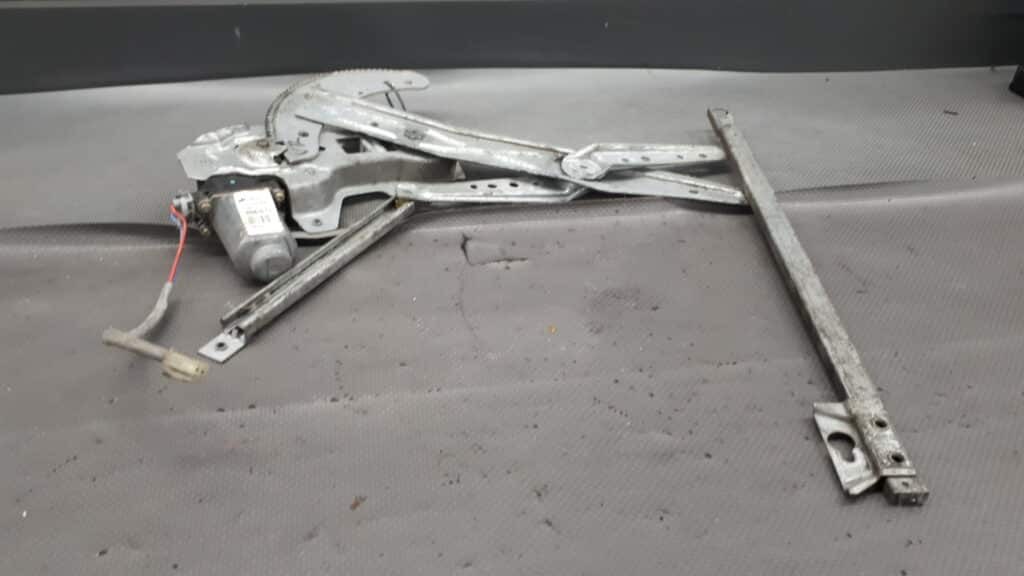 400676T7 Mechanizm szyby prawy przod Rover ZS