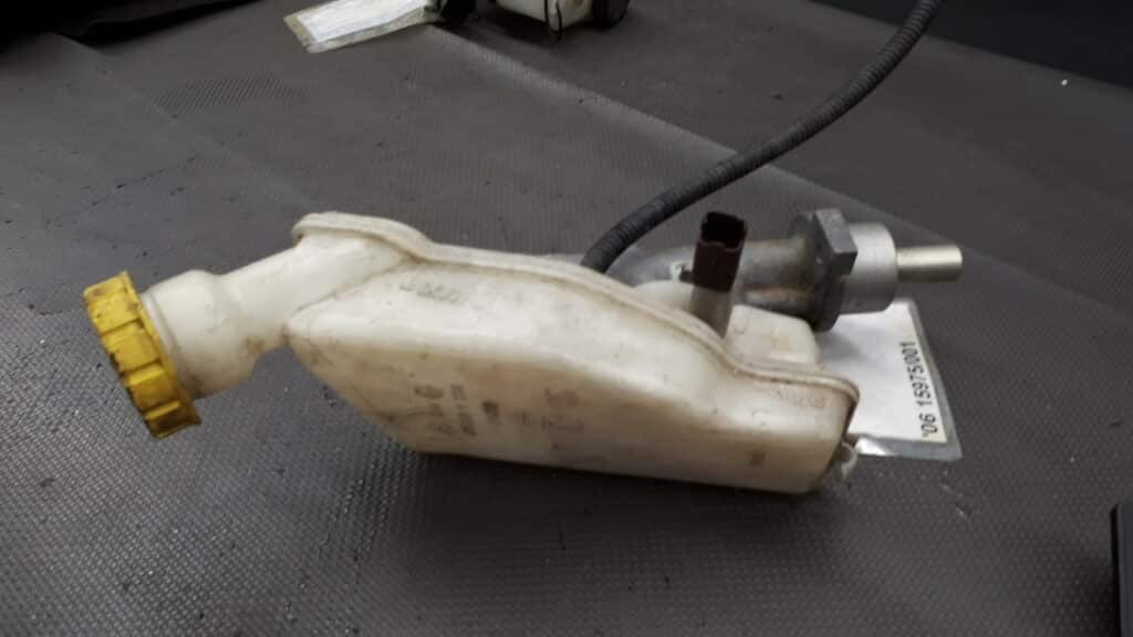32067093 pompa hamulcowa peugeot citroen c3 c2