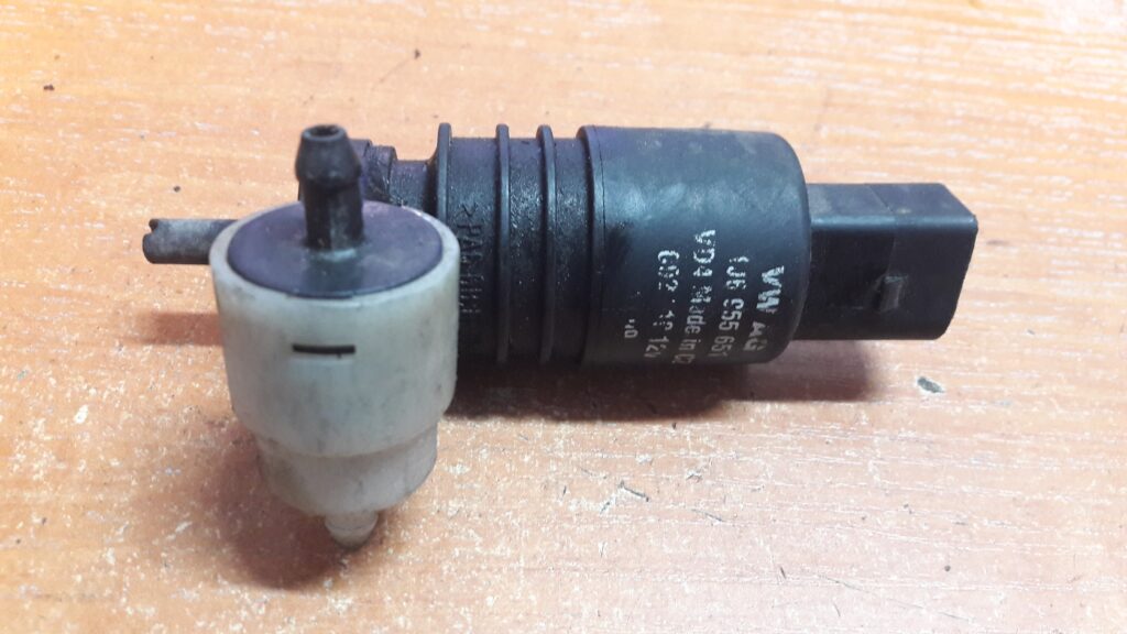 1J6955651 pompka spryskiwaczy SEAT IBIZA III