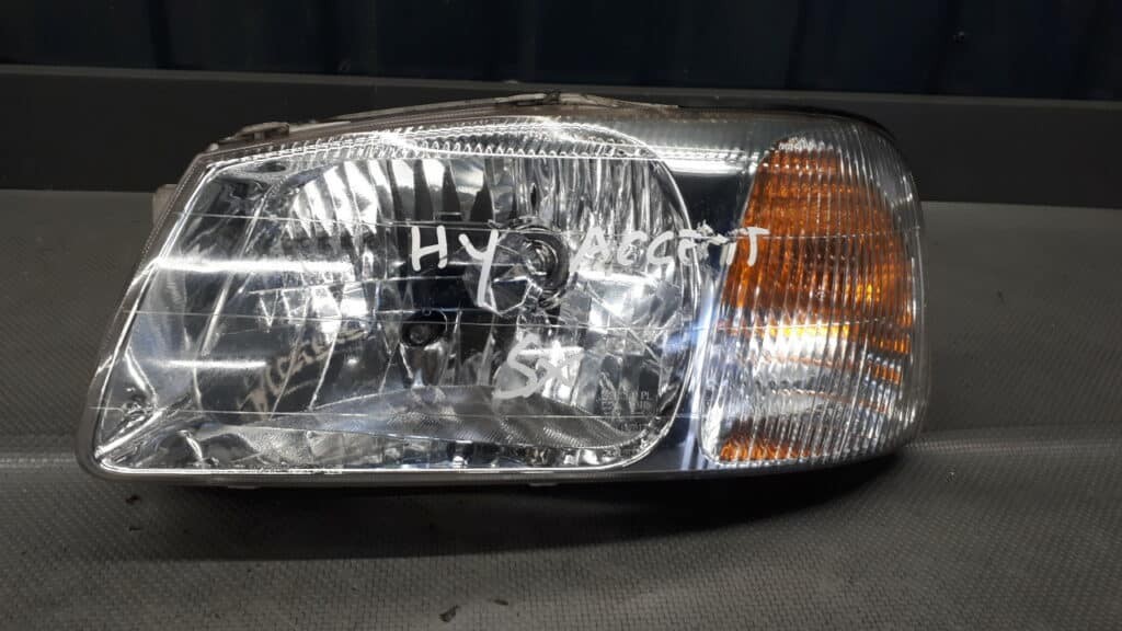 Reflektor lewy Hyundai Accent II 99-03r