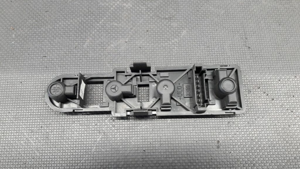 Wkład lampy prawy tył MERCEDES W168