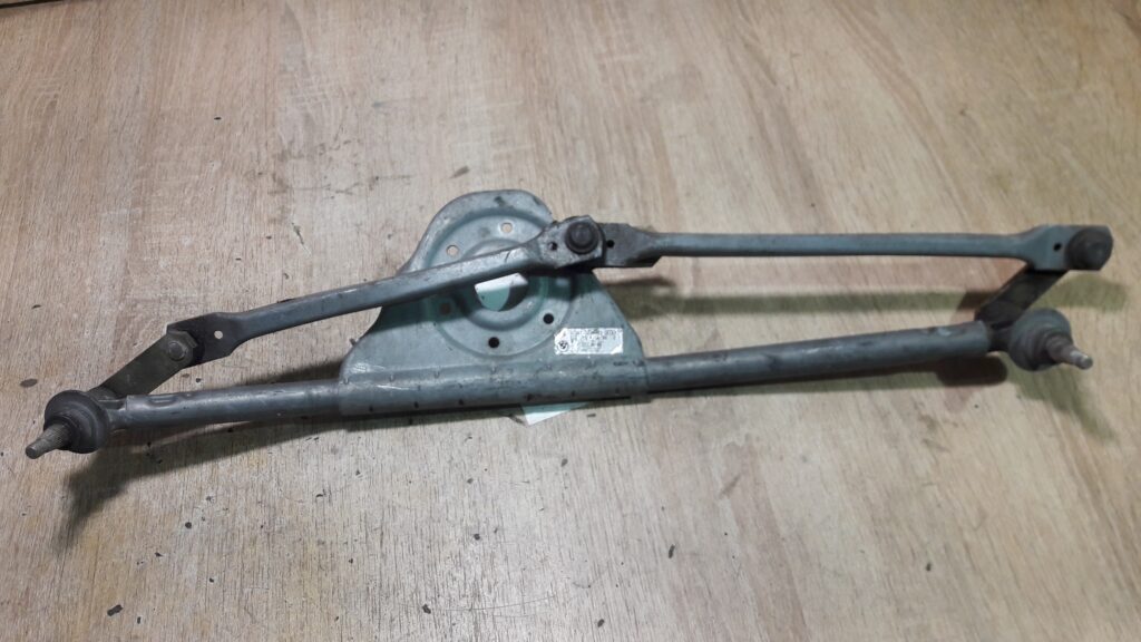 3397020393 mechanizm wycieraczki przod BMW E36