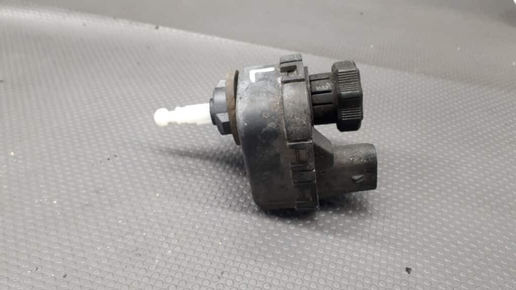 0307852318 Silniczek Regulacji Lamp Opel Astra F