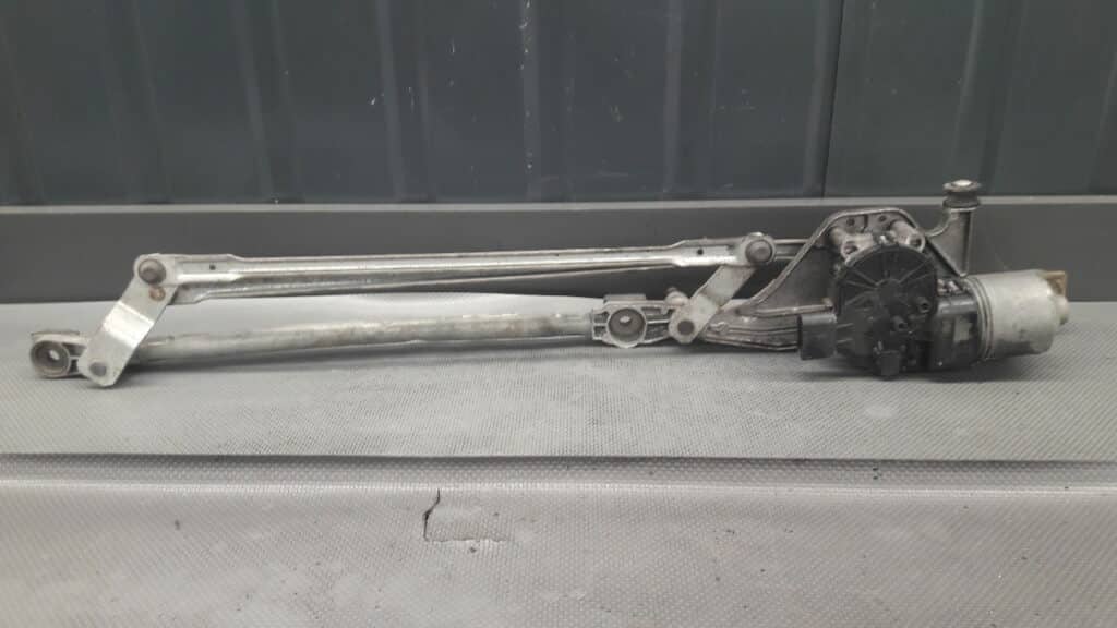 3397020776 mechanizm wycieraczek przod Ford Fokus MK2 1.6