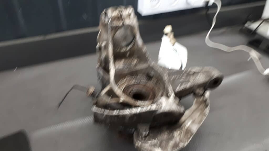98633165820 zwrotnica tylna prawy Porsche Boxter 986