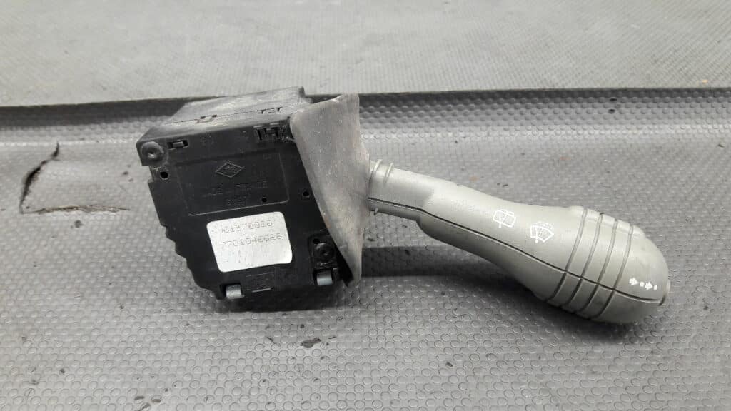 7701046628 Przelacznik wycieraczek Renault Twingo I lift