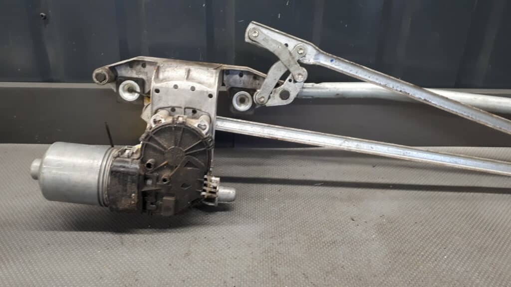 3M51-17504-AG mechanizm wycieraczki Ford C-MAX