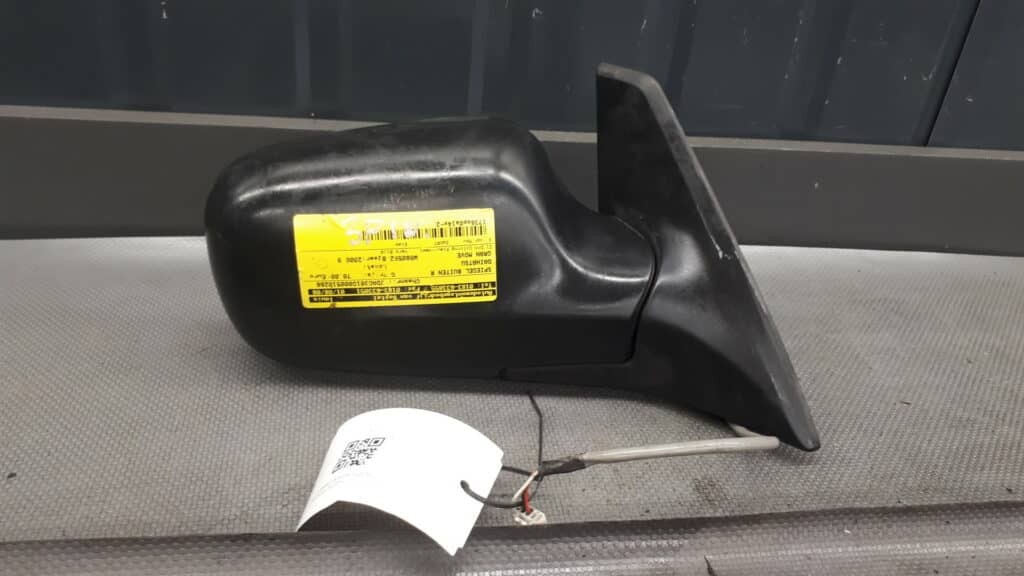 Lusterko prawe Daihatsu Grand Move 3pin czarne EU