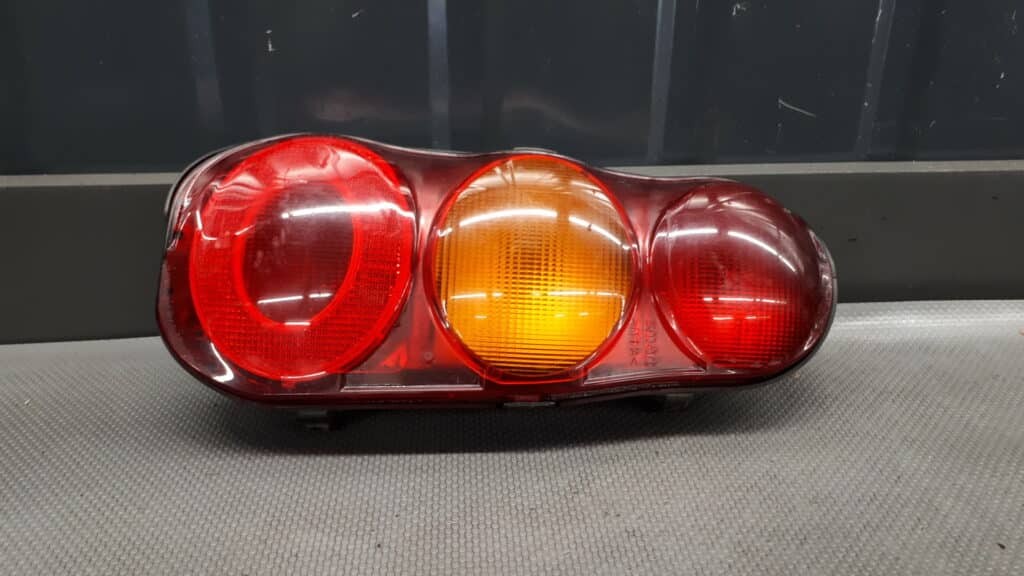 253031L lampa lewy tyl Smart Fortwo