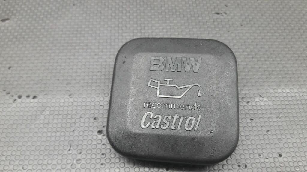 7509328 korek oleju BMW E46 1.9 B