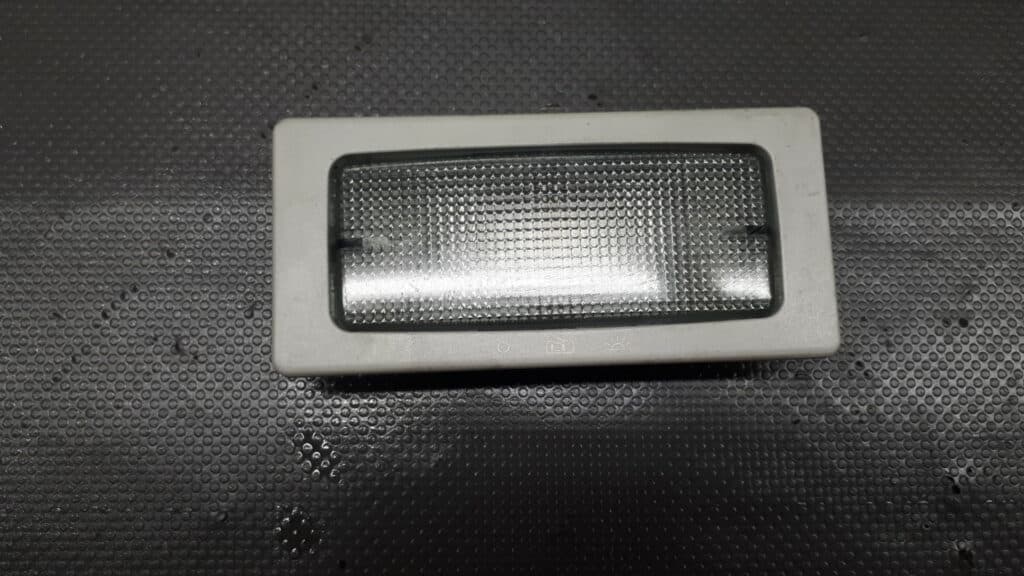 6K0947105D lampa kabiny SEAT IBIZA II