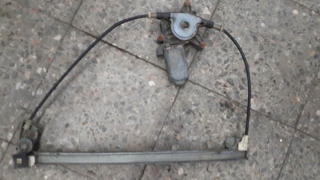 mechanizm prawy przód citroen zx I