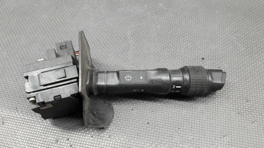 A223 Przełącznik wycieraczek Lancia Dedra