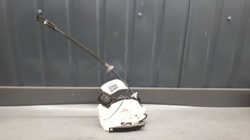 5K4839016L Zamek drzwi lewy przod VW Polo V 7 PIN