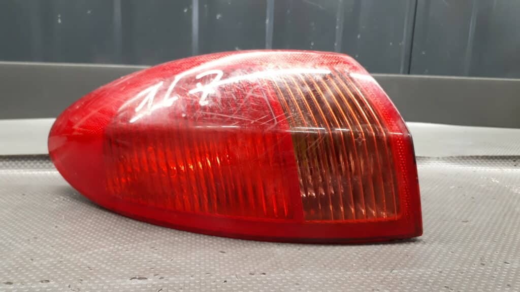 46556349 Lampa tylna Alfa Romeo 147 lewa