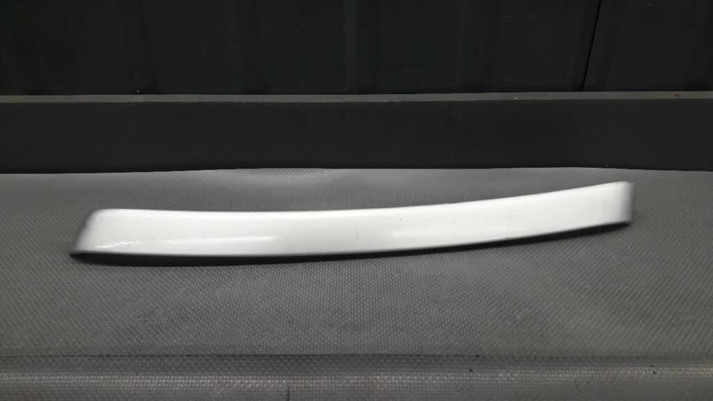 6958242 listwa boczku prawy tyl BMW E92