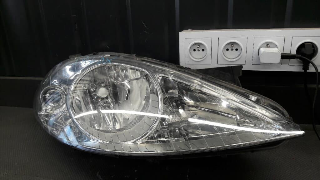 0301197202 Reflektor lewy Mercedes W169