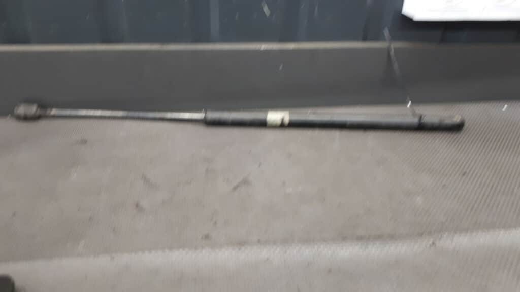 siłownik klapy ford fusion 5d 03r