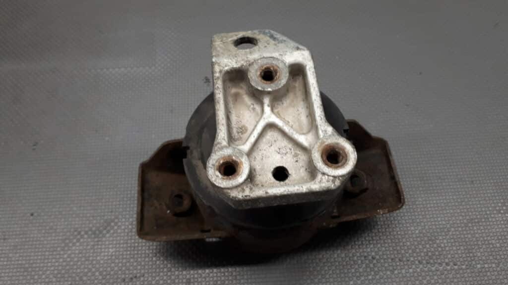 535199262 poduszka silnika seat toledo