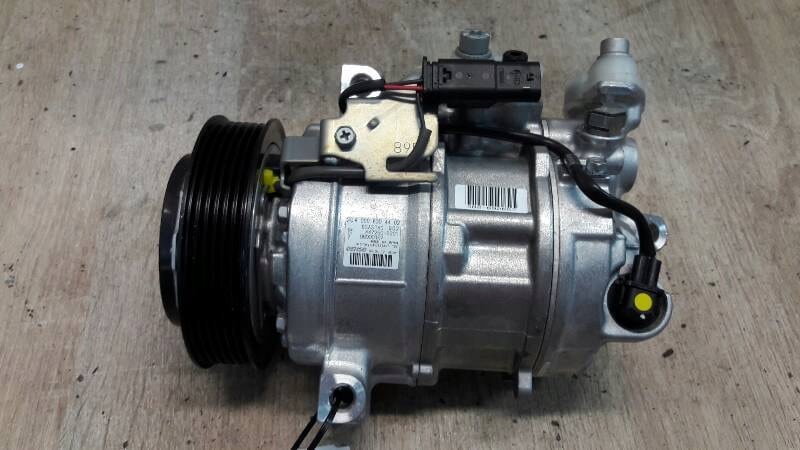 A0008304402 Sprężarka klimatyzacji Mercedes W205