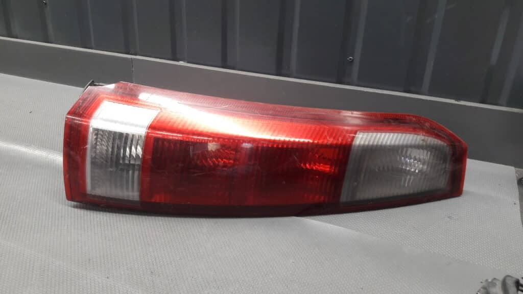 93294345 LAMPA LEWY TYL OPEL MERIVA A