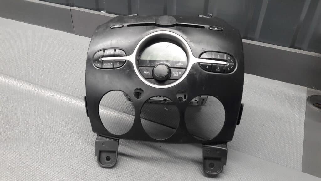 14797629 radio Mazda II 1.3 07r