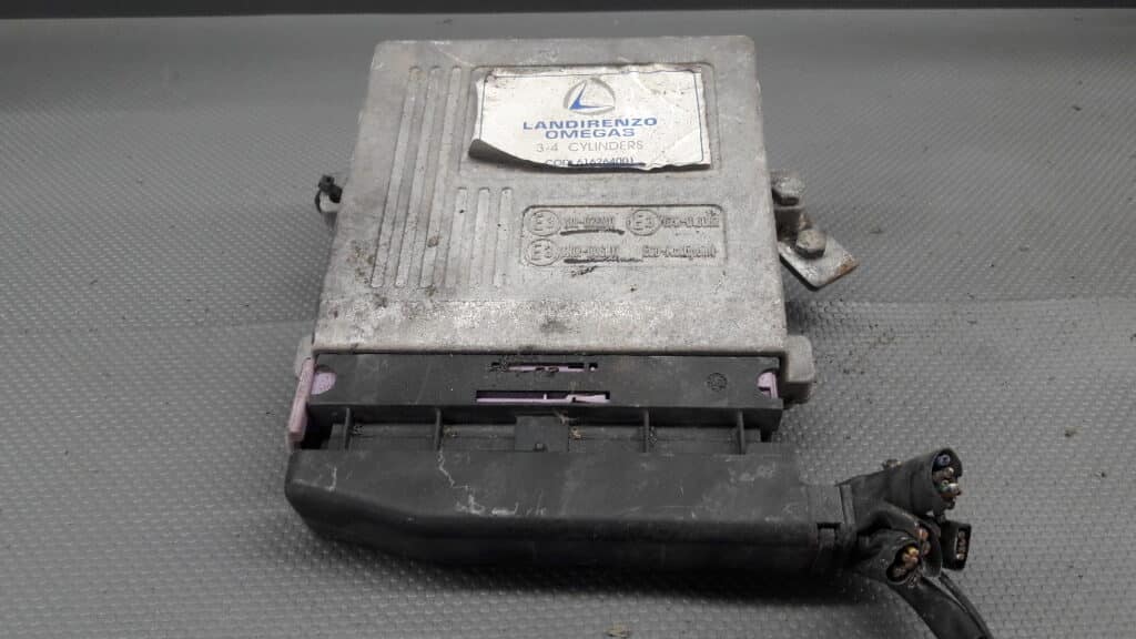 10R-026011 Komputer sterownik NISSAN MICRA K12 1.2 16V