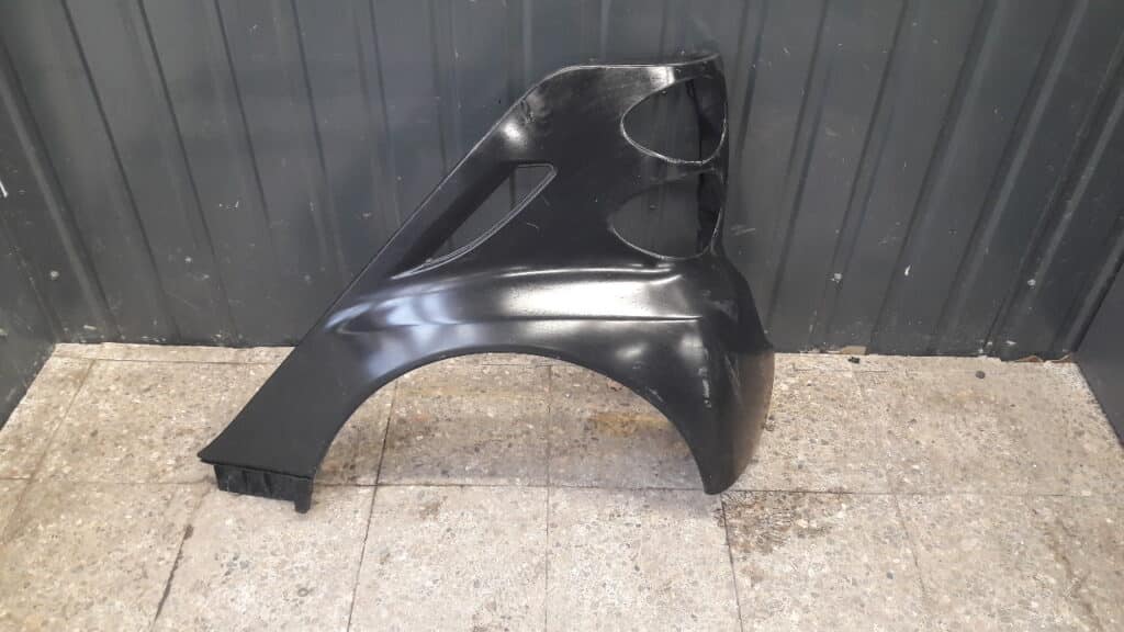 A4518820101 blotnik lewy tyl SMART FORTWO CZARNY