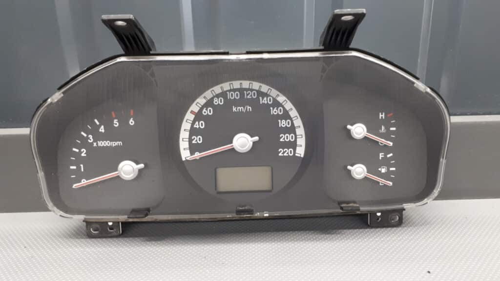 94003-1F470 licznik Kia Sportage II 2.0 Diesel