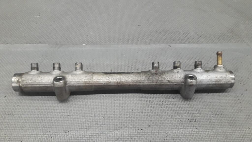 0445215023 listwa wtryskowa Volvo S60 2.4D