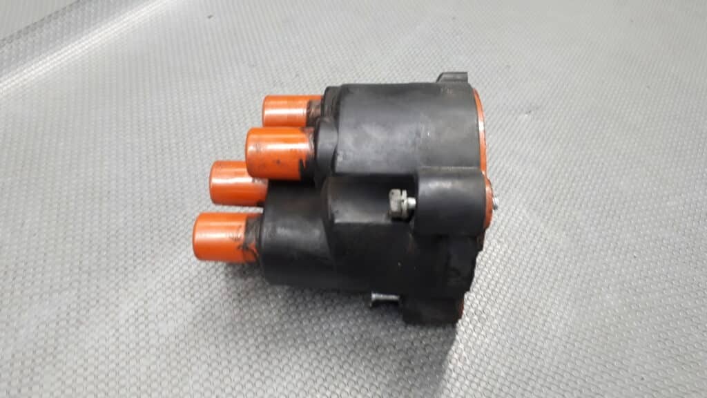 1235522406 kopułka aparatu Volvo 850 2.4T  93-97