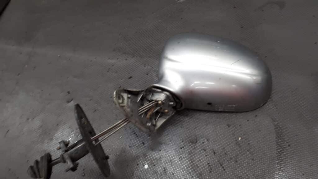 lusterko lewe matiz II manualne