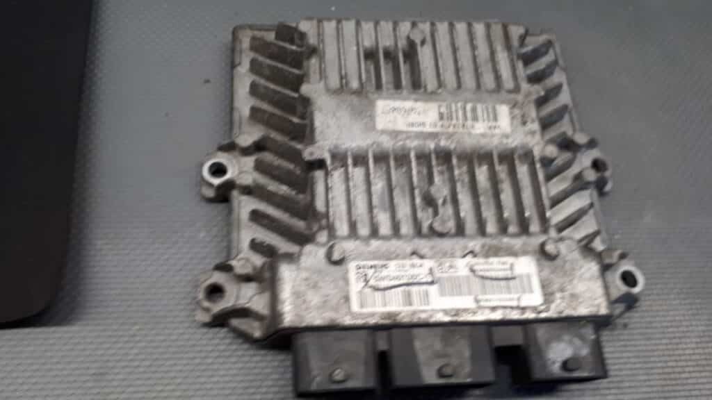 5WS40135c-t sterownik silnika Peugeot 307 2.0HDI