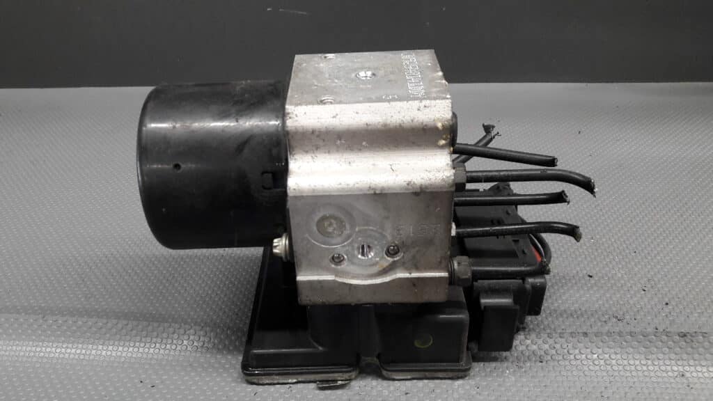 15113913A Pompa ABS Lancia Ypsilon
