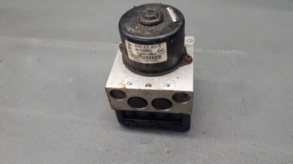 8200034011A Pompa ABS Renault Twingo I 1.2