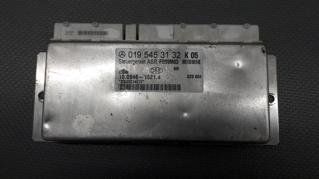 0195453132 komputer ASR MERCEDES W202