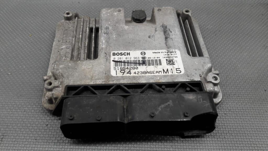 0281012963 Sterownik Silnika Fiat Croma II1,9 JTD